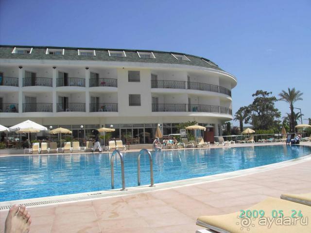 хороший отель, подойдет для семьи с детьми