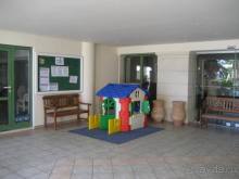 Детский домик в зоне анимации (холл перед бассейном)