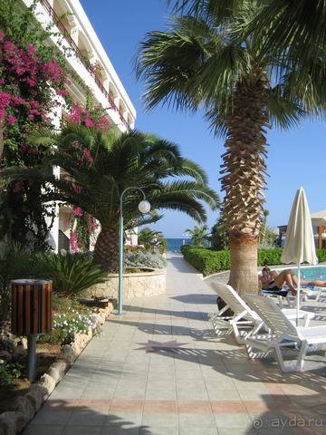 "Тропинка" к морю