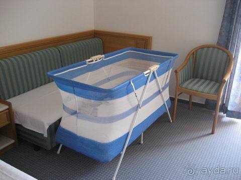 Baby-cot