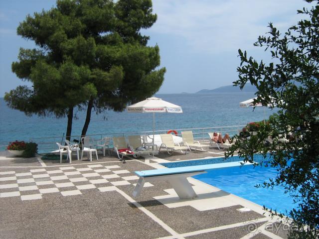 Кинг Сарон ,Греция ,Коринф