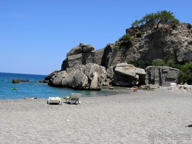 Чудесный ландшафт, чистое море и плохой сервис