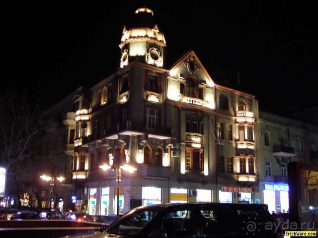 The Crescent Beach Hotel Baku