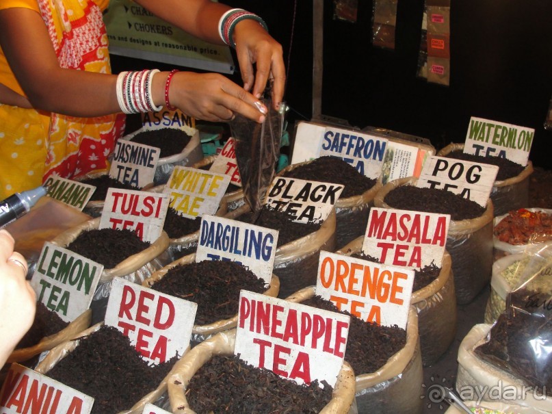 Ночной рынок. Продают чай