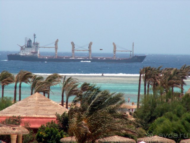 До прибоя 500 метров