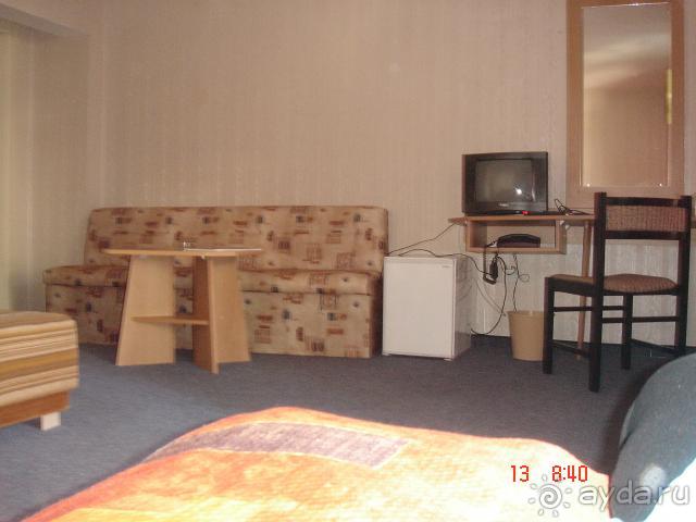 Скромный, удобный отельчик