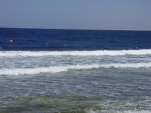 Вот оно Египетское Красное море. В темно синем отливе полно разных кораллов и рыб