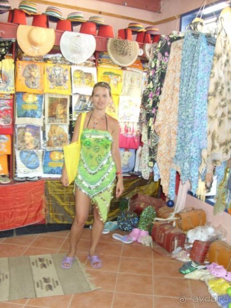 в местном магазинчике