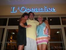 Классно, здорово, офигенно, незабываемо,обалденно!