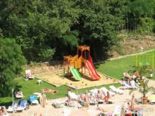 Средненький отель с низким уровнем обслуживания