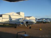 до пляжа доставят на самолёте