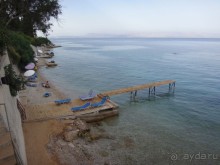 Пляж... Пристань для корабликов прогулочных.