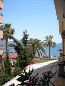 Бывает и лучше, но на троечку тянет. Бывает и лучше, но на троечку тянет.