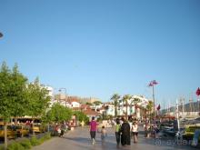 Бывает и лучше, но на троечку тянет. Бывает и лучше, но на троечку тянет.