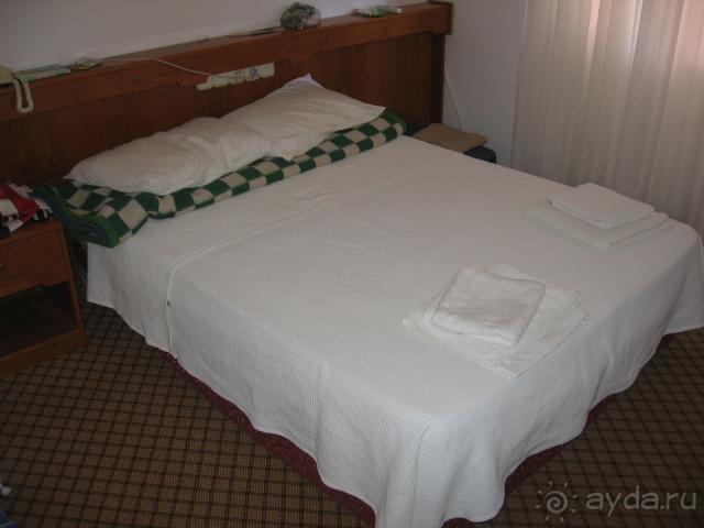 Скромненько,но не самый худший в-т.