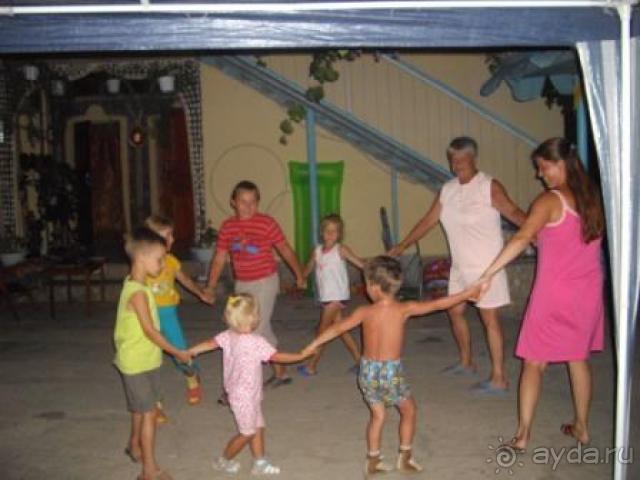 в пансионате танцы,игры
