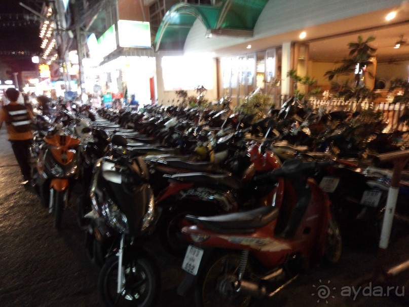 Таиланд , Патонг , мотобайки... 