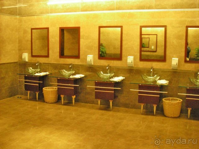 Альбом отзыва "Отель не стоит этих денег"