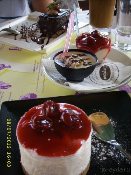 в кондитерской