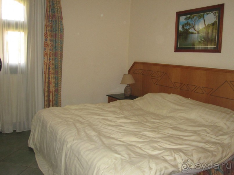 Хороший отель с зеленой ухоженной территорией за разумные деньги