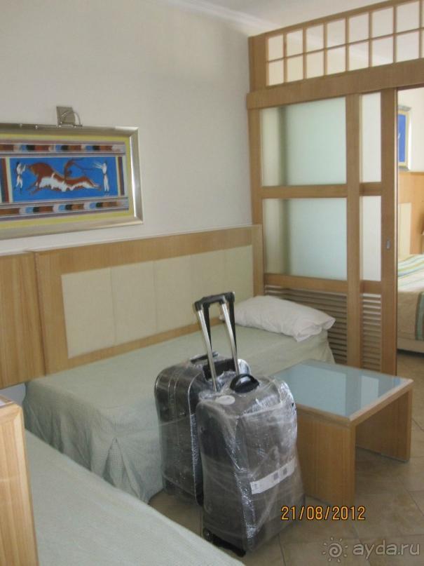 Большой и вполне комфортный отель