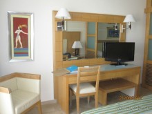 Большой и вполне комфортный отель