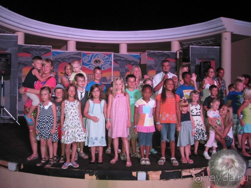 Большой и вполне комфортный отель