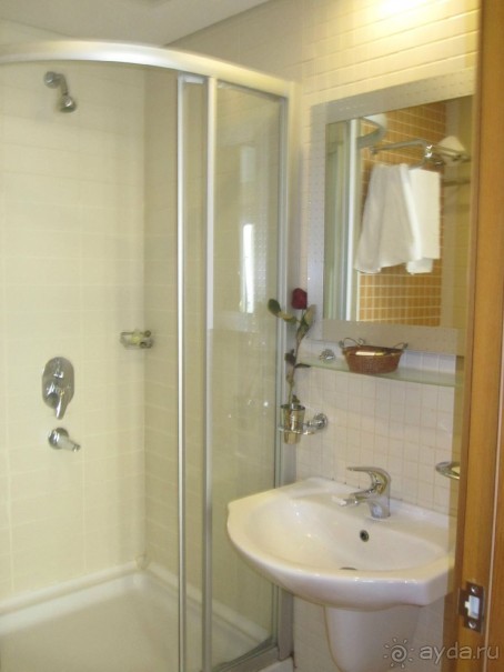 Симпатичный ухоженный отель, отличное расположение