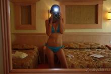 дочь в номере Анекса