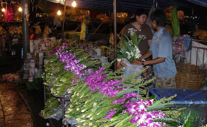 Бангкок . Рынок цветов