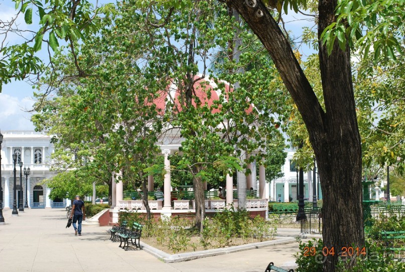 Тринидад и Сьенфуегос самостоятельно