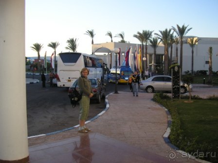 Вполне достойно.Можно рекомендовать друзьям.