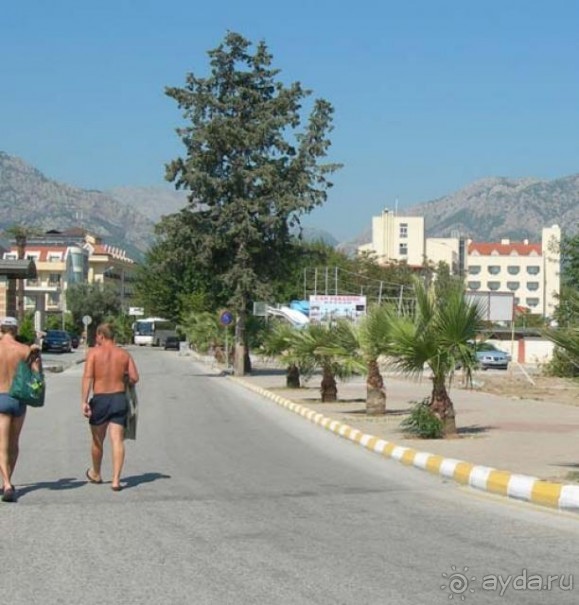 фото Larissa Inn