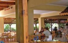 фото Larissa Inn