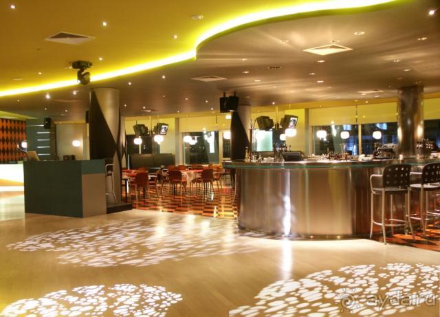 фото Athene Neos