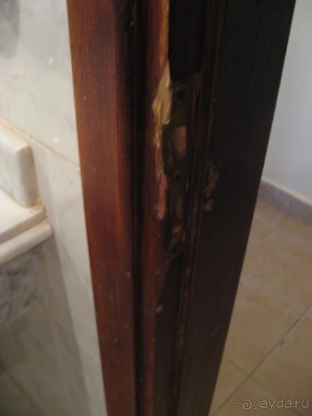 Три звезды по всему, а не пять, как заявляется