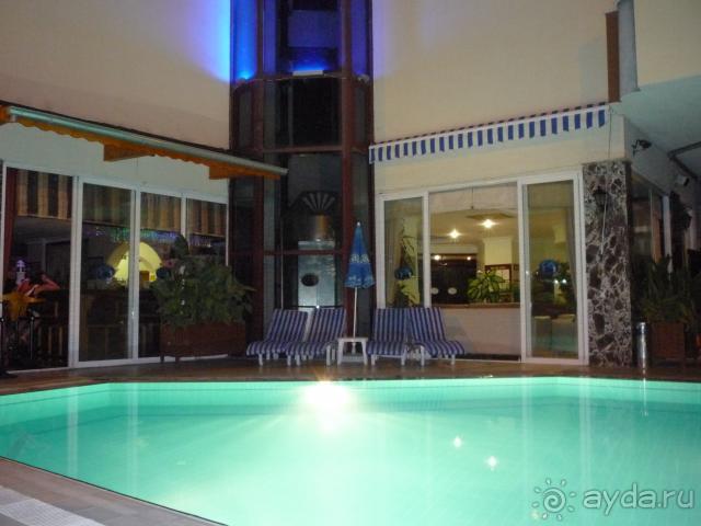 Чудесный отель, в центре города, все рядом!...