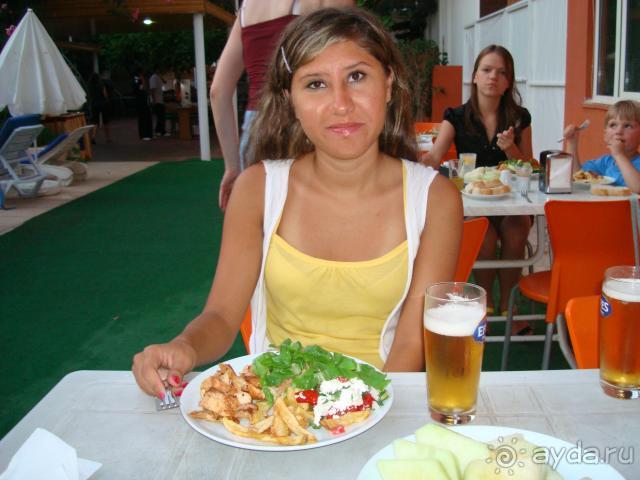 очень приятный отель, скромный, но со вкусом