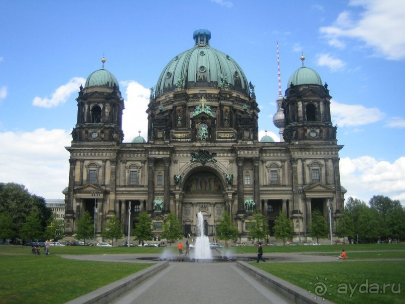 Берлинский кафедральный собор - самая большая протестанская церковь в Германии
