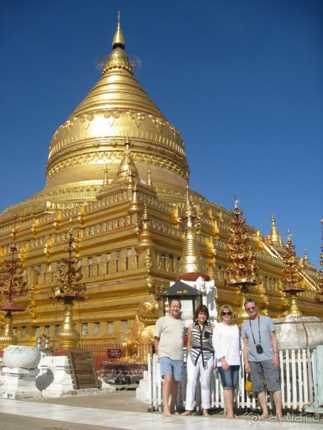 Центр Багана