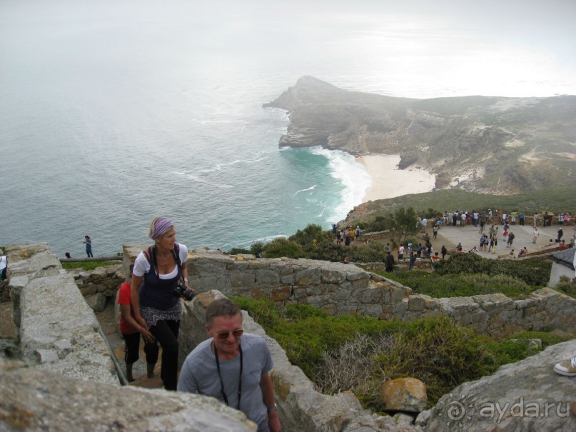 Восхождение на Кейп Пойнт. Внизу мыс Доброй Надежды.