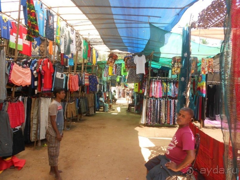 Если Вы не были на рынках в Индии или любите их посещать, то Вам будет интересно.