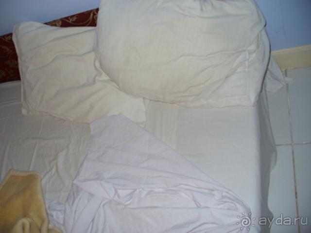 ОТВРАТИТЕЛЬНЫЙ, ПРОВОНЯВШИЙ ГАДЮШНИК БЕЗЗВЕЗДНЫЙ!!