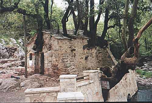 Чудо храм на Пелопонессе