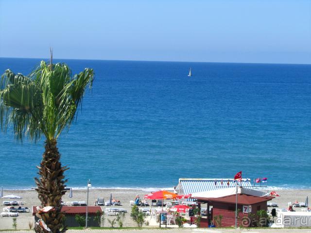 Пляж Dim Suit  отеля