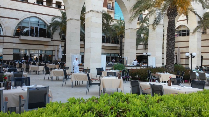 сказочный отель для отдыха без детей, но с нерадивым персоналом