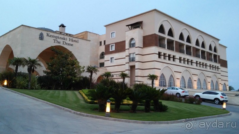 сказочный отель для отдыха без детей, но с нерадивым персоналом