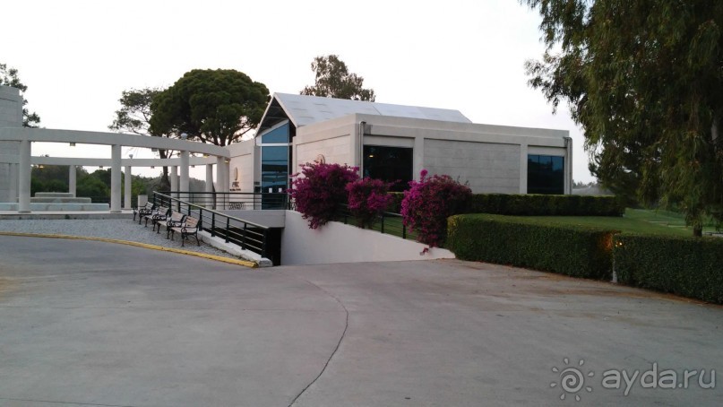 сказочный отель для отдыха без детей, но с нерадивым персоналом