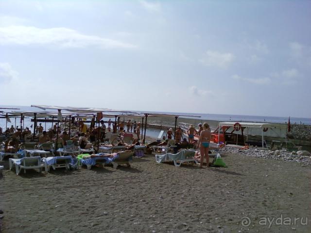 Отель нам очень понравился - маленький, уютный 