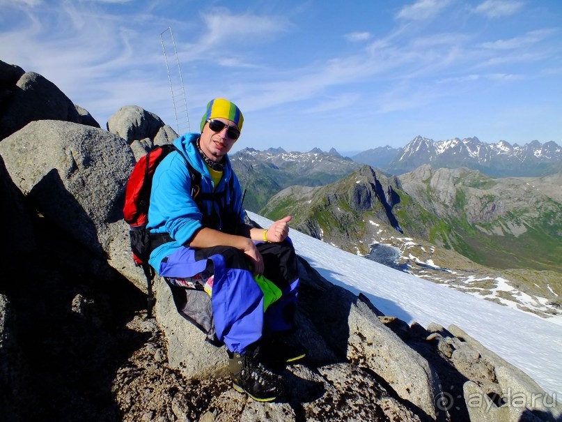 Горные треки на Лофотенских островах
